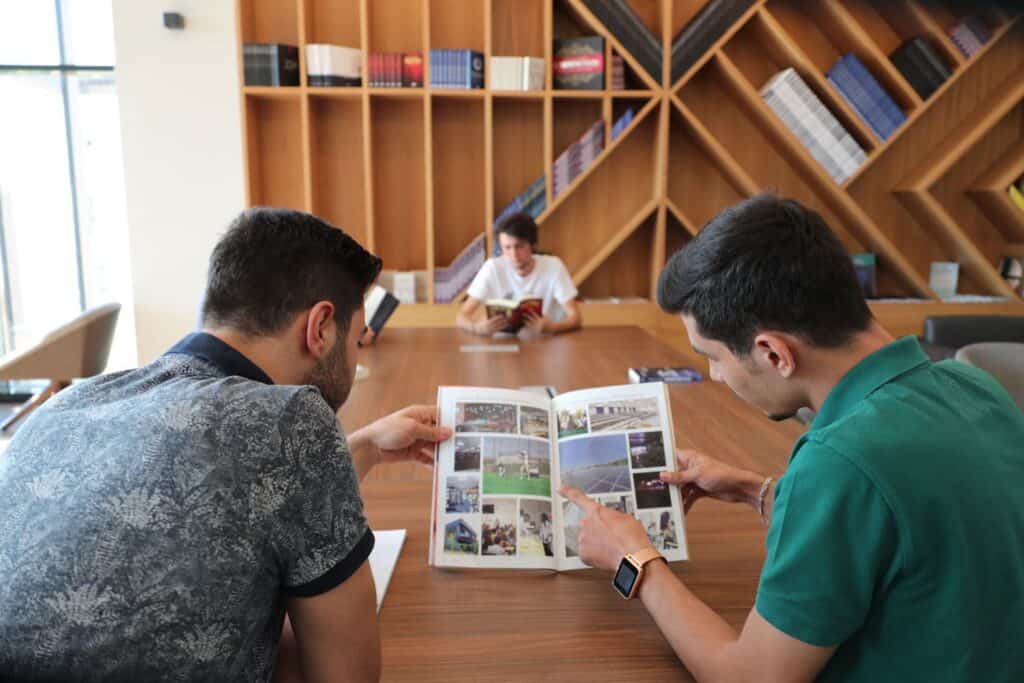 Olanaklar & Mekânlar